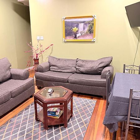 Hollywood Guesthouse Georgetown Esterno foto
